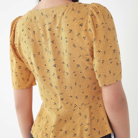 Urban Outfitters Kelsey Floral Button Front Top Sm - Picture 2 of 8